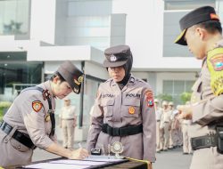 Pelantikan dan Serah Terima Jabatan Pejabat Utama Serta Empat Kapolsek Jajaran Dipimpin Langsung Oleh Kapolrestabes Surabaya