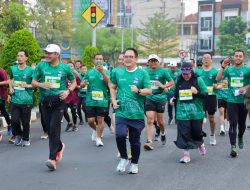 Pj. Gubernur Jatim Ikut Berpartisipasi di Surabaya Medic Air Run 2024