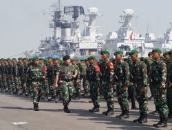 Satgas Pamtas Yon Zipur 5/ABW RI- Malaysia diberangkatkan