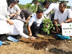 Peringati Hari Lingkungan Hidup, Kanwil BPN Jatim Tanam 100 Ribu Pohon