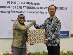 PLN UP3 Mojokerto Teken Perjanjian Kerjasama REC dengan Dua Perusahaan Jepang Dukung Transformasi Energi Bersih