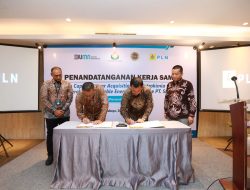PT Petrokimia Gresik dan PT Smelting Lakukan Penandatanganan Perpanjangan PACP dan Pembelian REC