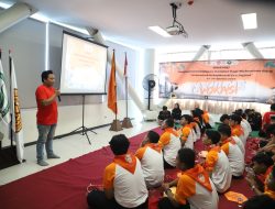 Sambut Mahasiswa Baru di PKKMB Fakultas, Dekan Fakultas Vokasi : Fokus Kembangkan Diri dan Siap Menghadapi Tantangan