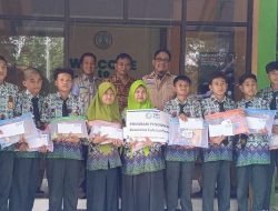 Gelar Program PLN Mengajar Di SMP Negeri 2 Gurah, PLN UP3 Kediri Edukasi Bahaya Listrik Dan Penyerahan Beasiswa Cahaya Pintar