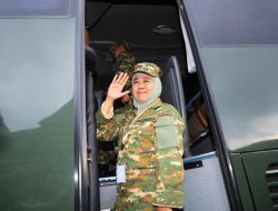 Khofifah Mengikuti Rangkaian Retreat Kepala Daerah di Akmil Magelang