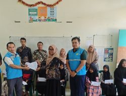 PLN UP3 Madura Berbagi Kebahagiaan Ramadhan Bersama Anak Yatim di Yayasan Al Mukmin Islamic School