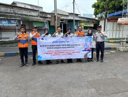Jasa Raharja Malang Edukasi Keselamatan Lalu Lintas dan Taat Bayar Pajak melalui Aksi Simpatik