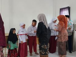 Menyalakan Semangat Kartini: Srikandi dan YBM PLN UP3 Madura Dukung Pendidikan Anak Bangsa