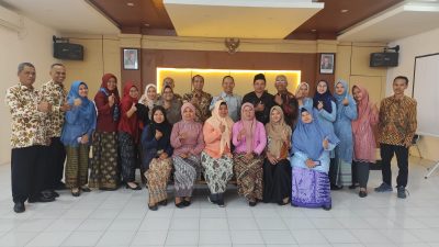 Peringati Hari Kartini, Jasa Raharja Lakukan Sosialisasi PPKL ke Para Guru Wanita di SMK PGRI Lumajang
