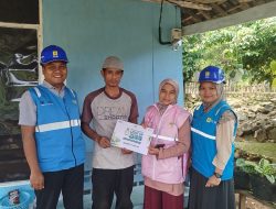 Terangi Masyarakat, PLN UP3 Mojokerto Berikan Bantuan Listrik Gratis Melalui Program Light Up the Dream (LUTD)