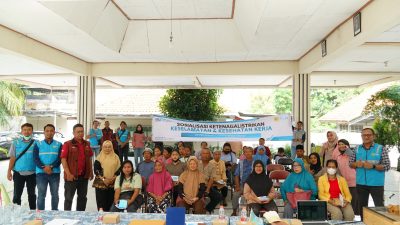 Membangun Kesadaran dan Keselamatan Kelistrikan, PLN UP3 Surabaya Selatan Berikan Edukasi Kepada Warga Dukuh Pakis