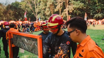Sinergi Tanggap Bencana, BPBD Jatim Gelar Lomba Chainsaw dan Penataan Logistik