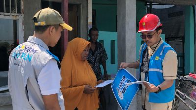 Sambut Kemerdekaan RI Ke-80, PLN UP3 Surabaya Selatan Terangi Mimpi Rakyat Melalui Program Listrik Gratis