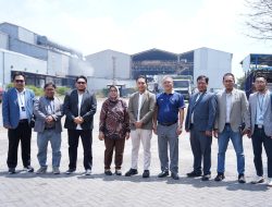 PLN Icon Plus Bersama PLN Group Jatim Hadir Lebih Dekat dengan Pelanggan di Hari Pelanggan Nasional