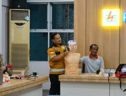 Wujudkan Komitmen Menuju Zero Accident, PLN Gelar Simulasi Tanggap Darurat P3K Bersama PMI Sidoarjo
