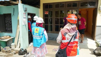 PLN Berikan Sambungan Listrik Gratis bagi Warga Kurang Mampu, Wujudkan Semangat Pancasila