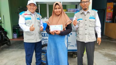 Dukung Semangat Para Pahlawan Keluarga, YBM PLN UP3 Madura Gelontorkan Bantuan Produktif Jelang Hari Pahlawan