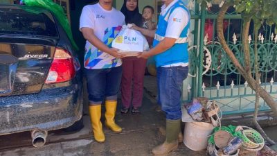 PLN Icon Plus Peduli Bencana, Gerak Cepat Distribusikan Bantuan Sembako Warga Nanggalo