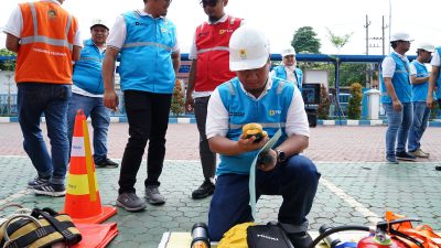 Wujud Komitmen Keselamatan dan Keandalan Listrik, PLN UP3 Surabaya Selatan Gelar Apel K3 Nasional