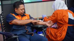 Wujud Nyata Kepedulian Kemanusiaan di Bulan K3 Nasional, PLN Bersama PMI Surabaya Gelar Donor Darah