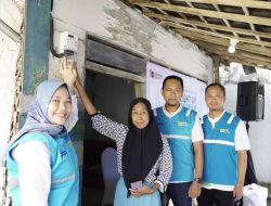 PLN Icon Plus Sambungkan 350 Listrik untuk Masyarakat Pra Sejahtera di Jawa Timur, Tebar Kebaikan di Bulan Ramadan