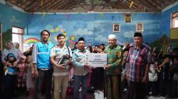 Sambut HUT ke-81 RI, YBM PLN Jawa Timur Salurkan Bantuan Kesehatan, Pendidikan, dan Sosial di Tiga Daerah