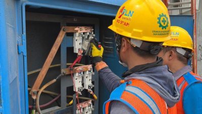 PLN UID Jawa Timur Tingkatkan Keandalan Pasokan Listrik dan Keselamatan Kerja Melalui Pemeliharaan Jaringan